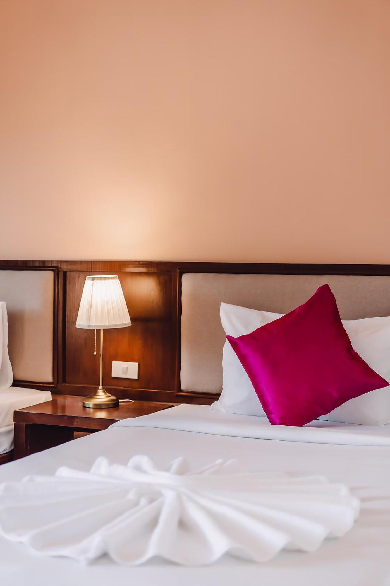 Bauman-Ville Hotel Patong מראה חיצוני תמונה