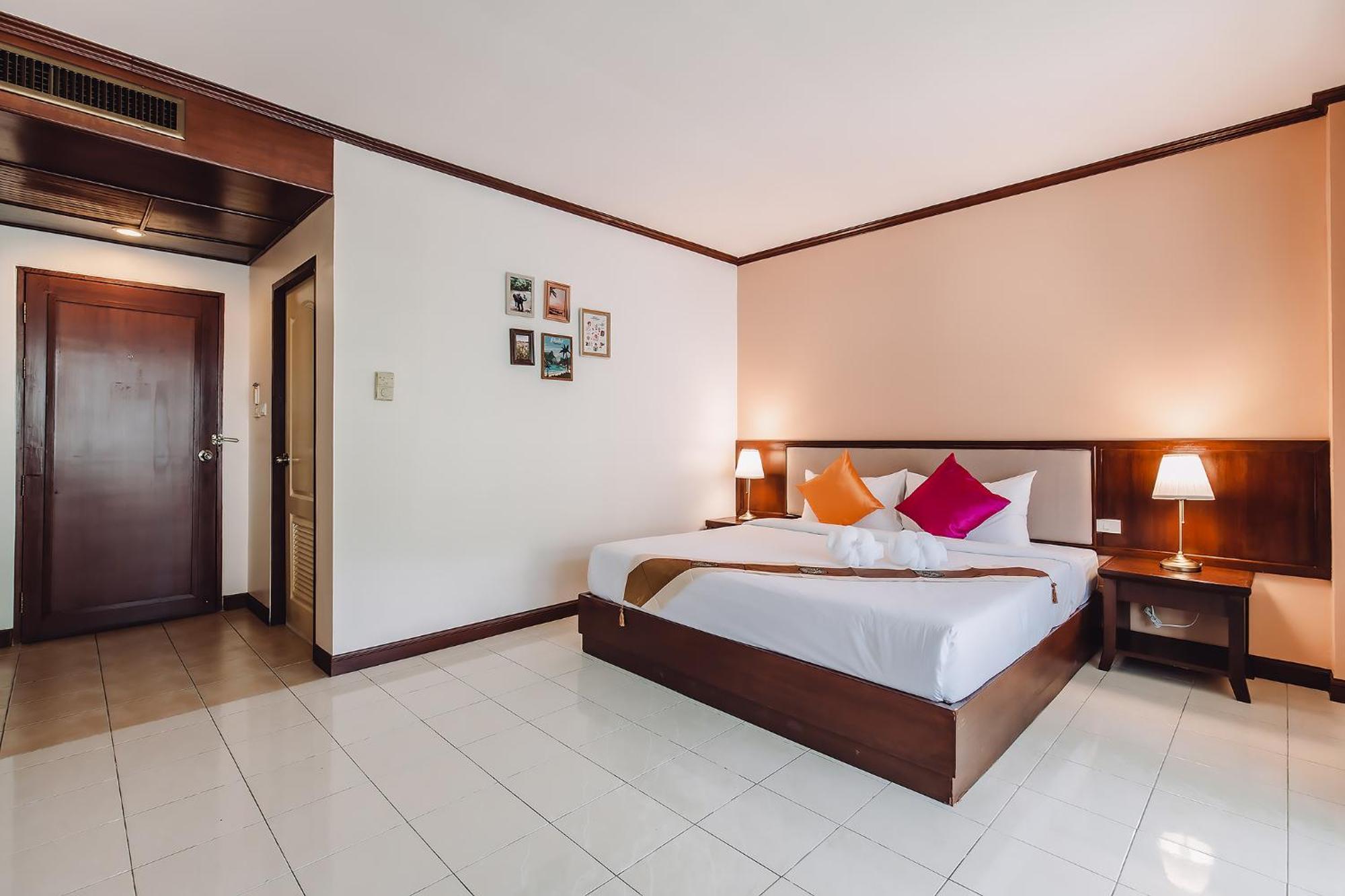 Bauman-Ville Hotel Patong מראה חיצוני תמונה