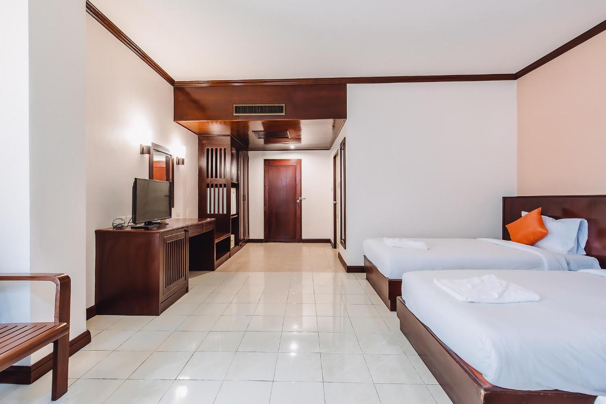 Bauman-Ville Hotel Patong מראה חיצוני תמונה