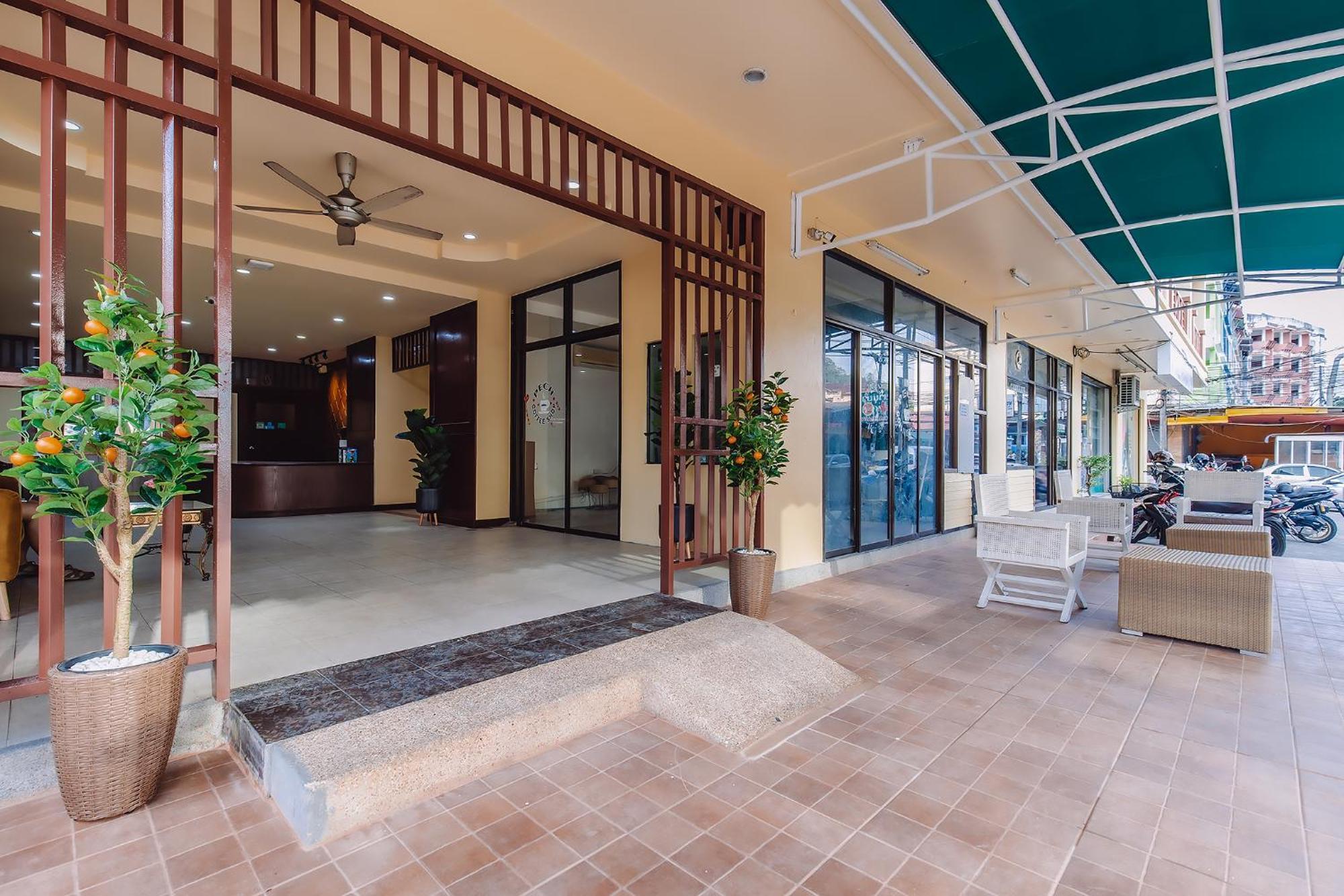 Bauman-Ville Hotel Patong מראה חיצוני תמונה
